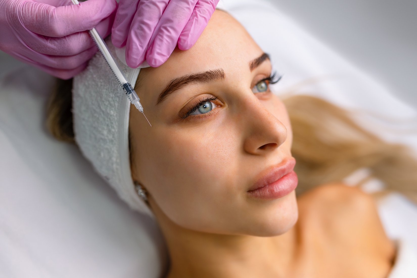 drooping eyebrow after botox treatment
